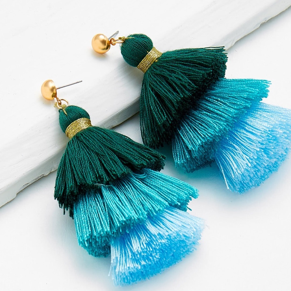 🆕🎁Ombré tassel tiered earrings
